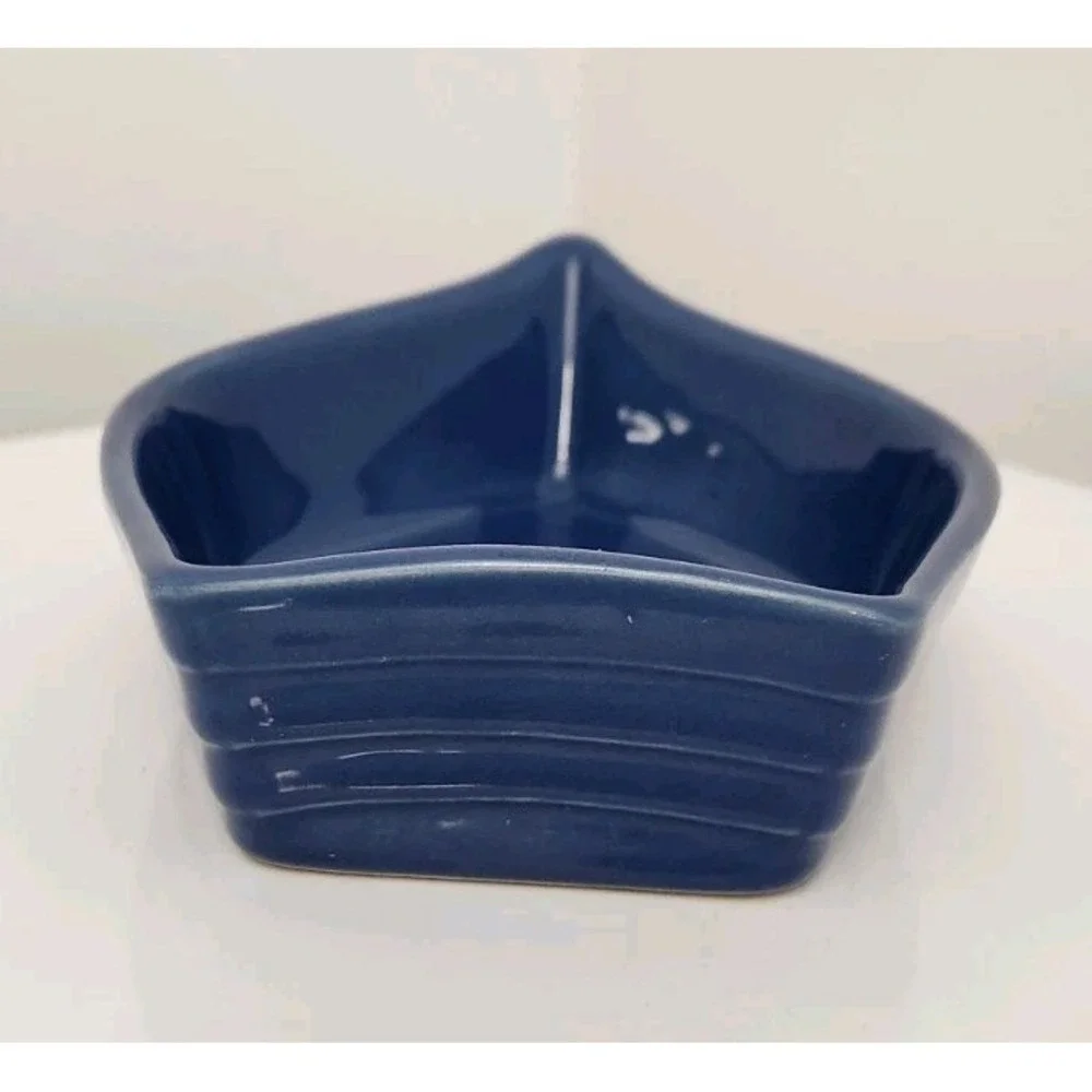 Deltis Made in Portugal Stoneware/Ceramic Boat Shaped Dish Blue Oven Safe‎